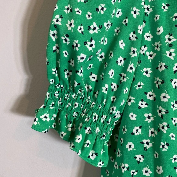 DKNY Puff Sleeve Front Print Tie Neck Mini Swing Dress Women's 6 Green Chiffon - Picture 7 of 7